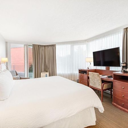 วิกตอเรีย รีเจนท์ วอเตอร์ฟรอนต์ โฮเต็ล แอนด์ สวีท Hotel ภายนอก รูปภาพ
