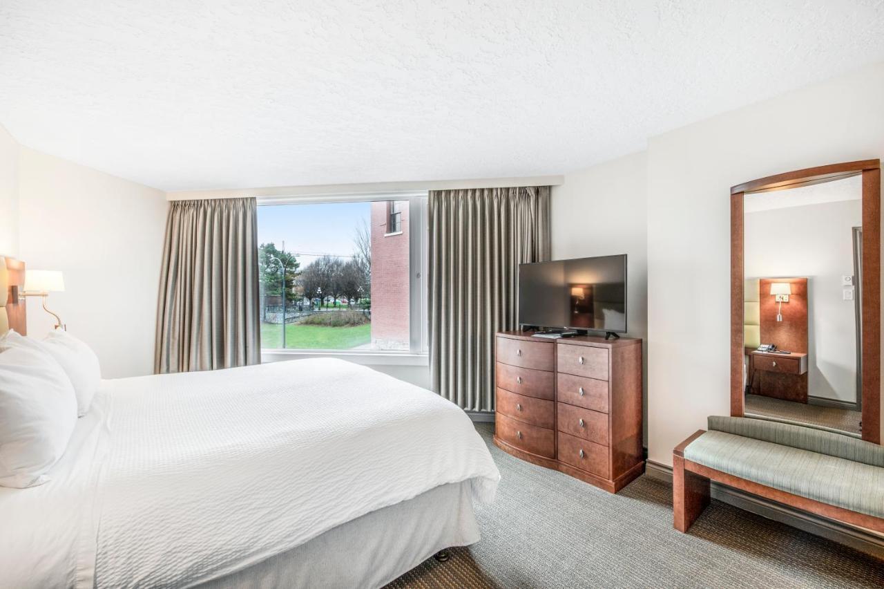 วิกตอเรีย รีเจนท์ วอเตอร์ฟรอนต์ โฮเต็ล แอนด์ สวีท Hotel ภายนอก รูปภาพ