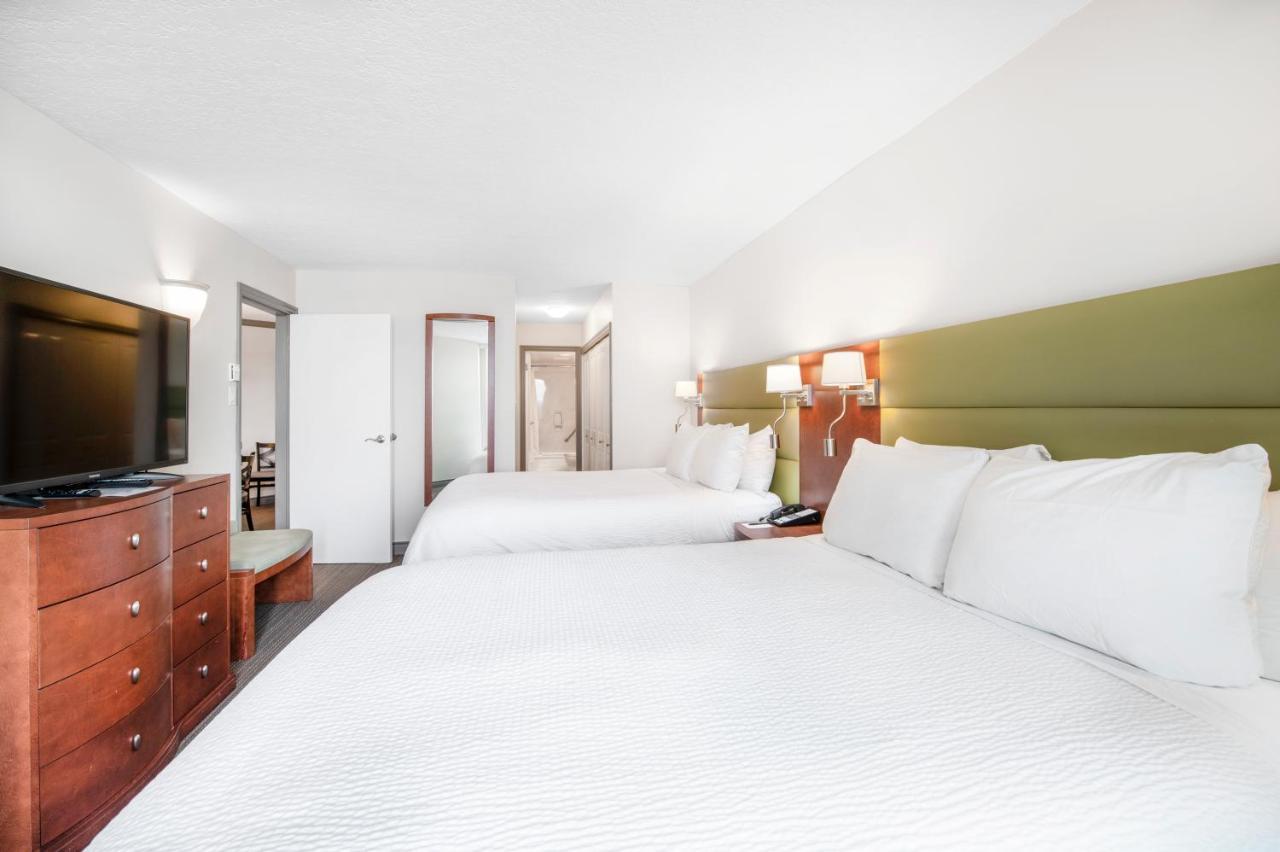 วิกตอเรีย รีเจนท์ วอเตอร์ฟรอนต์ โฮเต็ล แอนด์ สวีท Hotel ภายนอก รูปภาพ