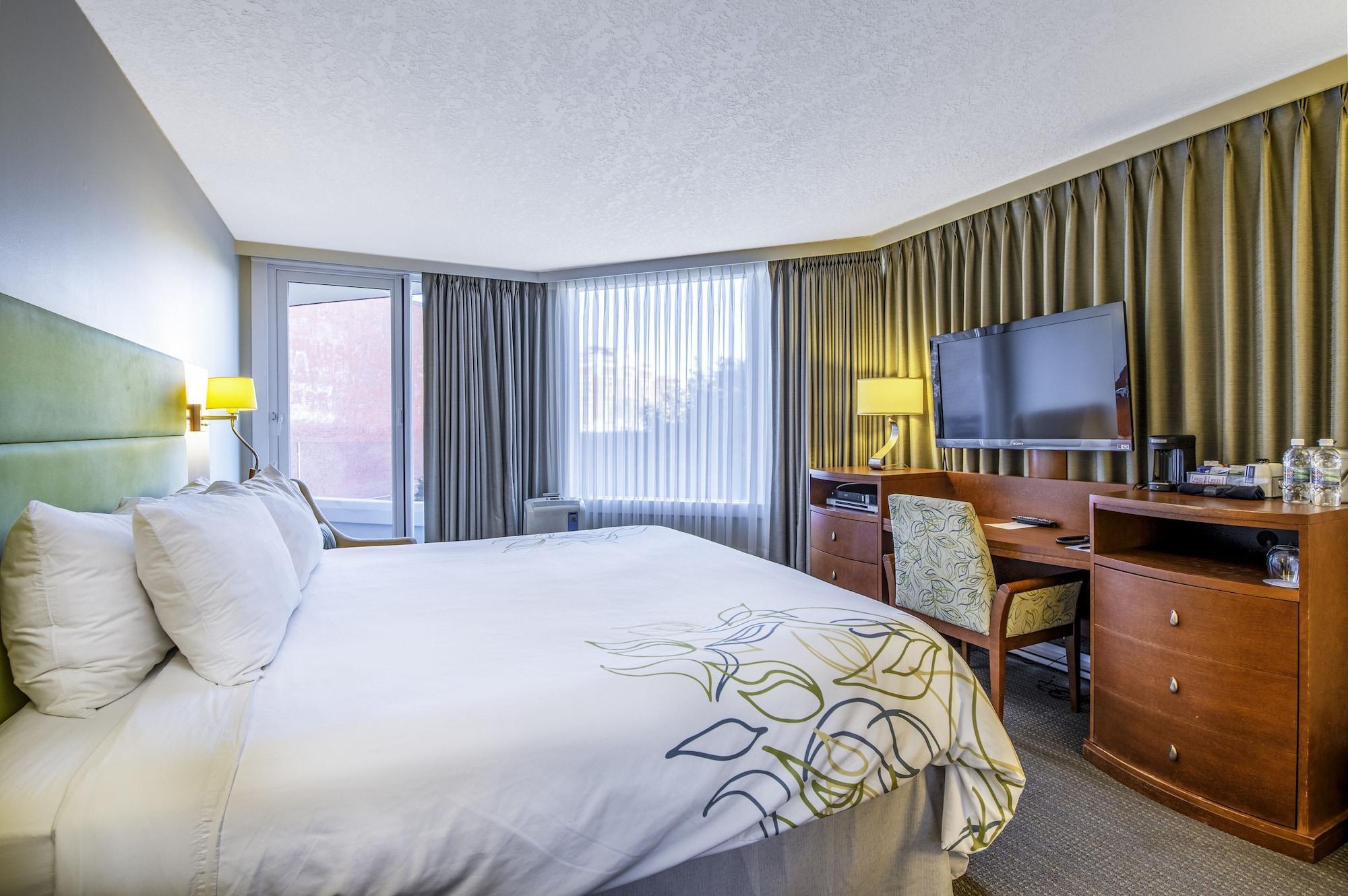 วิกตอเรีย รีเจนท์ วอเตอร์ฟรอนต์ โฮเต็ล แอนด์ สวีท Hotel ภายนอก รูปภาพ